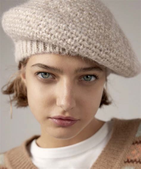 cappello invernale fendi donna|Cappelli donna invernali: 6 modelli pesanti da comprare adesso.